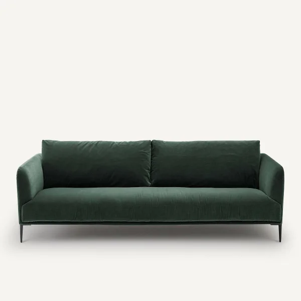 AM.PM Sofa Oscar, Samt, Design By E. Gallina