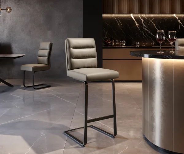 Barstuhl Pela-Flex Echt-Leder Schlamm Freischwinger flach Metall Schwarz