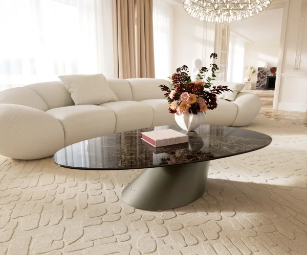 Couchtisch Edge Oval 140x75 cm Keramik Laminam® Emperador Extra Lucidato Dunkelbraun Conis Metall Effektfinish Titan