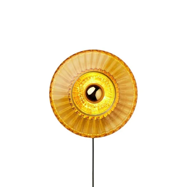 DESIGN BY US - New Wave Optic Wandleuchte XL Amber