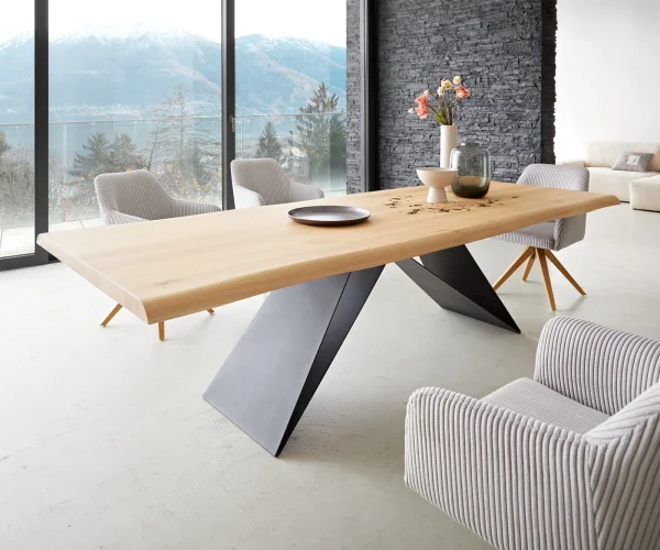 Esstisch Edge 260x100 Eiche Natur V-Gestell Flachstahl Schwarz Live-Edge