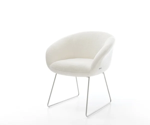 Esszimmerstuhl Vinka-Flex mit Armlehnen Bouclé Soft Beige Kufengestell Edelstahl Taschenfederkern