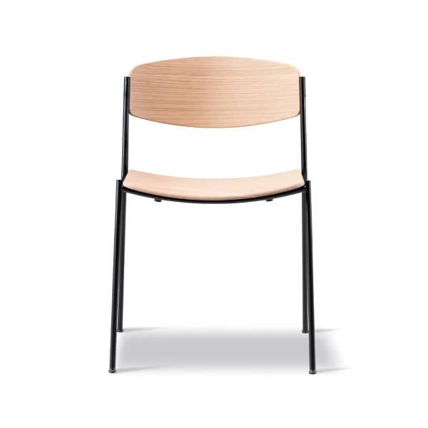 Fredericia Furniture Lynderup 3080 Stuhl Lackierte Eichen- schwarze Stahlstativ
