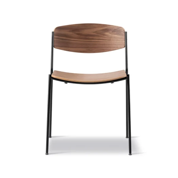 Fredericia Furniture Lynderup 3080 Stuhl Lackiertes Walnuss-schwarz Stahlgestell