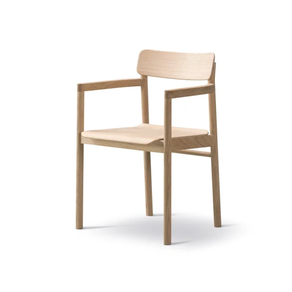 Fredericia Furniture Post 3445 Armstuhl Lackierte Eiche
