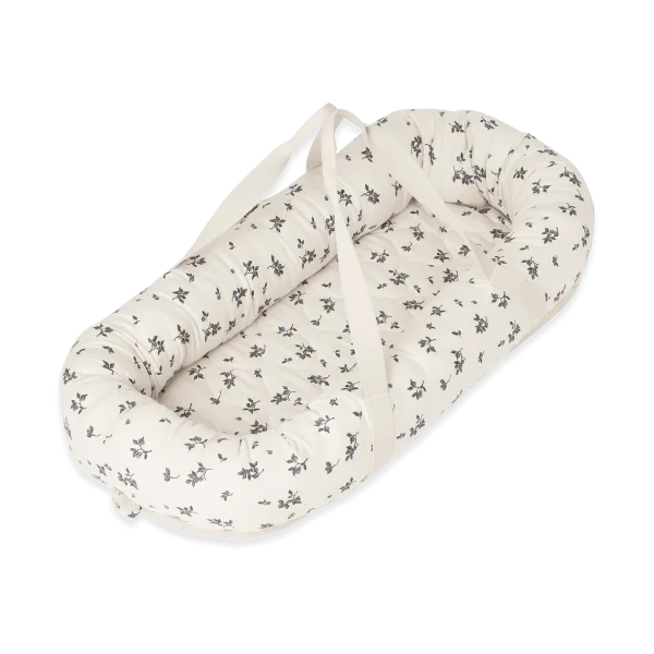 Garbo&Friends Blueberry Satin gestepptes Babynest 43x87x16 cm