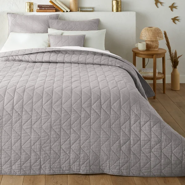 Gesteppte Tagesdecke Scenario Mit Zickzack-muster, Baumwolle 230 x 250 cm