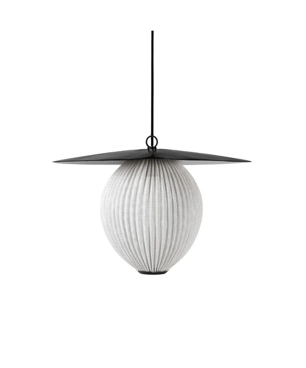 GUBI - Satellite Pendelleuchte M White Cloud