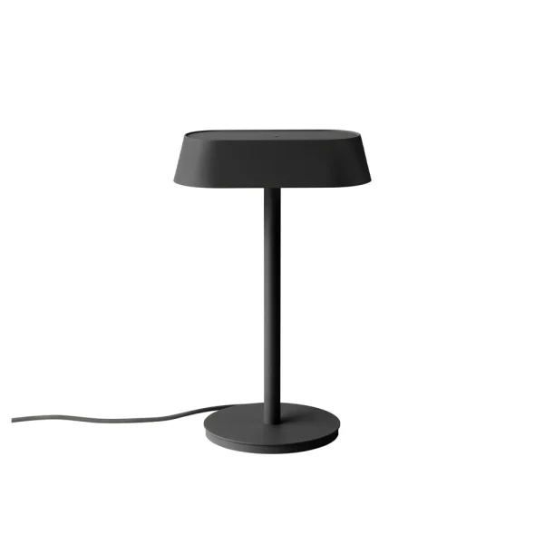 Muuto Linear Tischleuchte Black