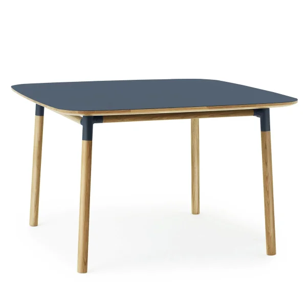 Normann Copenhagen Form Tisch 120 x 120cm Blau