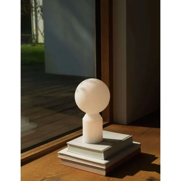 Normann Copenhagen - Yo Portable Tischlampe Small Dim. Weiß