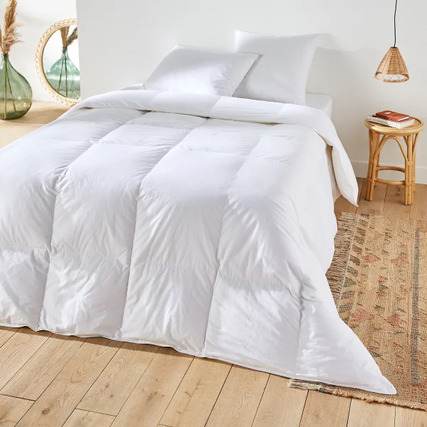 Sehr Warmes Duvet Mit 100% Gänsedaunen Und Milbenschutz