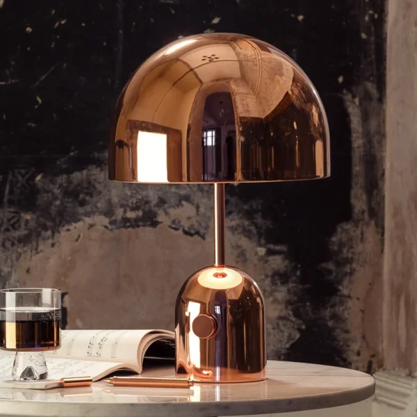 Tom Dixon - Bell Tischleuchte H42,5 Kupfer