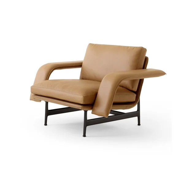 &Tradition Meantime AV29 Lounge-Sessel Warm black-Noble leather Cognac